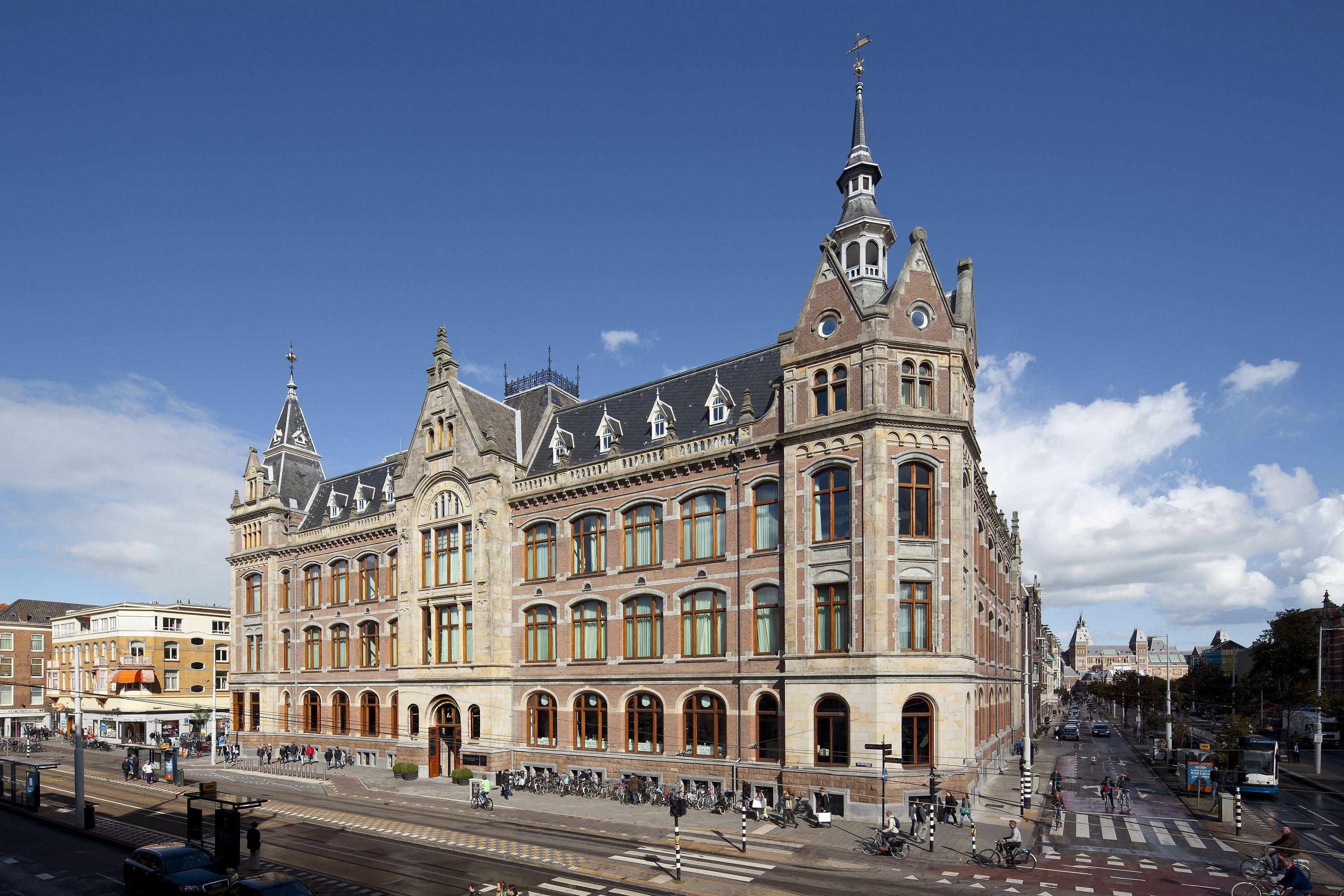 4 Zakelijke Hotels in Oud-Zuid voor een Efficiënt Verblijf