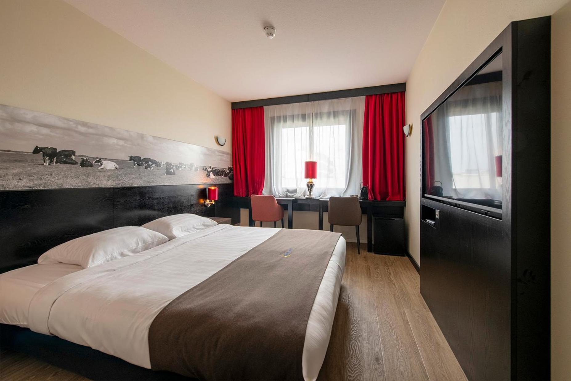 4 Centrale Hotels bij het Vredespaleis voor Directe Toegang